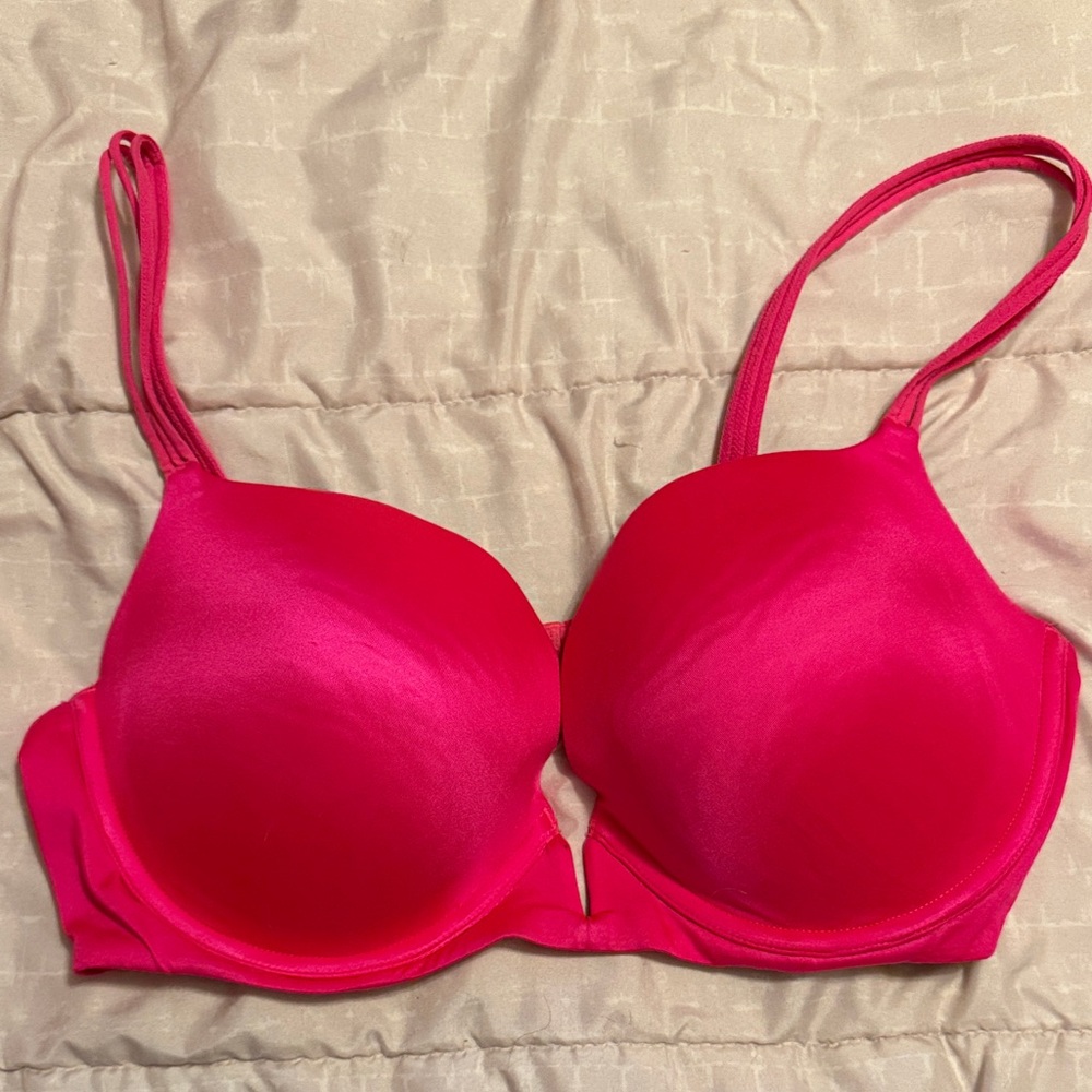 Victoria’s Secret Very Sexy Push Up Pink Bra 38D